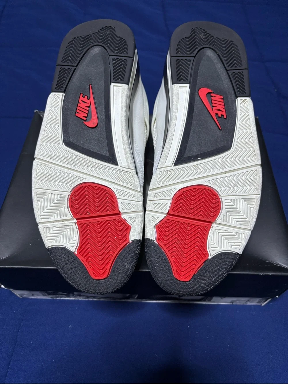Jordan 4 Retro Flight Club 2026 Size 11